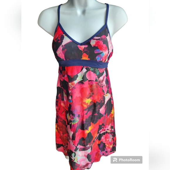 Athleta Mystique Shorebreak Pink Red Navy Athletic Lycra Dress Size XS - Picture 1 of 5